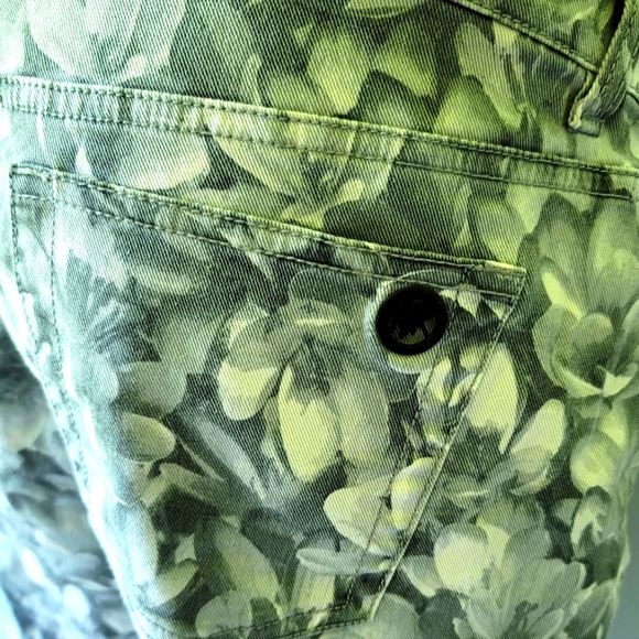 Michael Kors Wildflower Skinny Jeans Size 10 - Picture 9 of 12